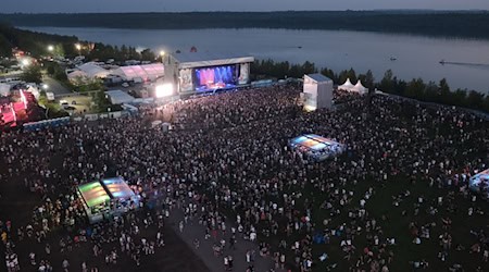 Das bietet die Festival-Saison 2025 in Sachsen (Archivbild). / Foto: Sebastian Willnow/dpa