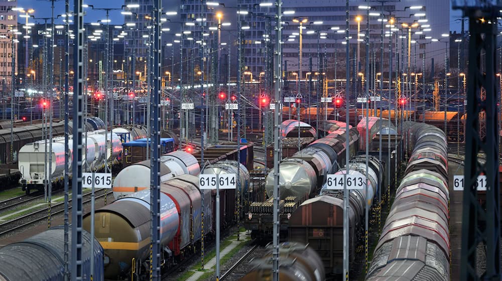 Ostdeutschland hat wirtschaftlich an vielen Stellen aufgeholt. (Archivbild) / Foto: Hendrik Schmidt/dpa