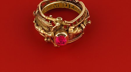 A Luther ring from Leipzig is on loan in Wittenberg. (Archive image) / Photo: ---/Stadtgeschichtliches Museum Leipzig/dpa