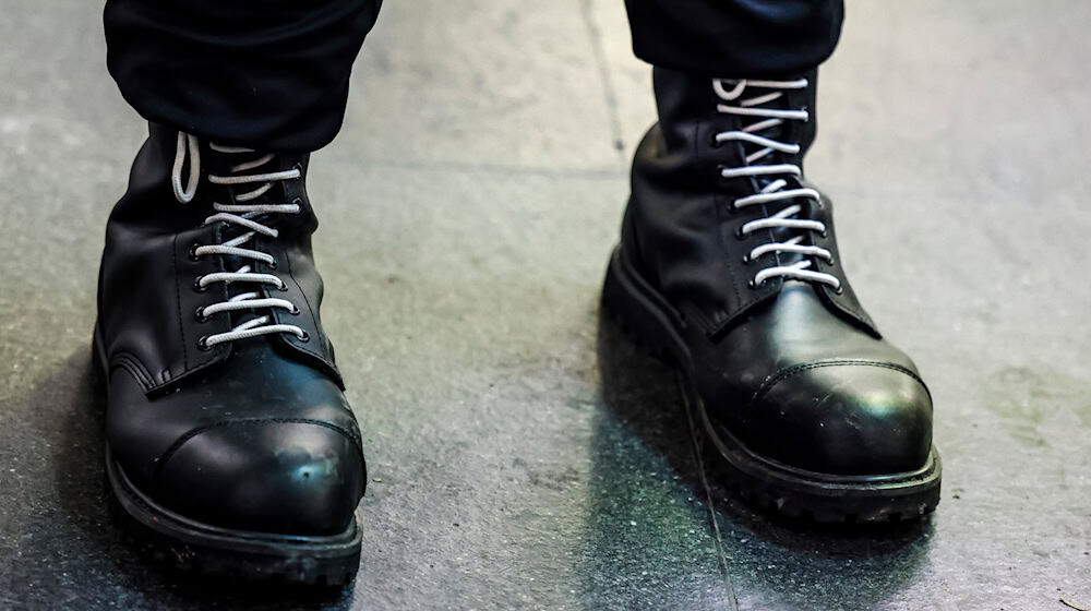 Junge, gewaltbereite Rechtsextremisten machen den Sicherheitsbehörden aktuell besonders große Sorgen. (Symbolbild) / Foto: Christoph Reichwein/dpa