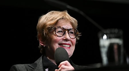 Die Jazz- und Soulsängerin Uschi Brüning wird für ihr Lebenswerk ausgezeichnet. (Archivfoto) / Foto: Jens Kalaene/dpa