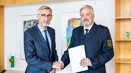 Innenminister Armin Schuster (l.) und Jens Großer. Foto: SMI