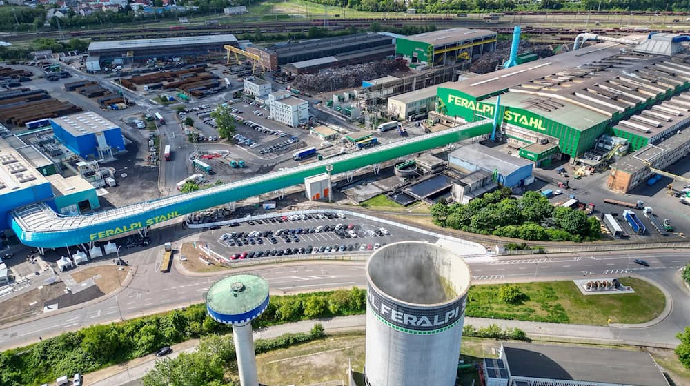 Das Stahlwerk gilt als Meilenstein für Sachsens Industriepolitik. / Foto: Jan Woitas/dpa