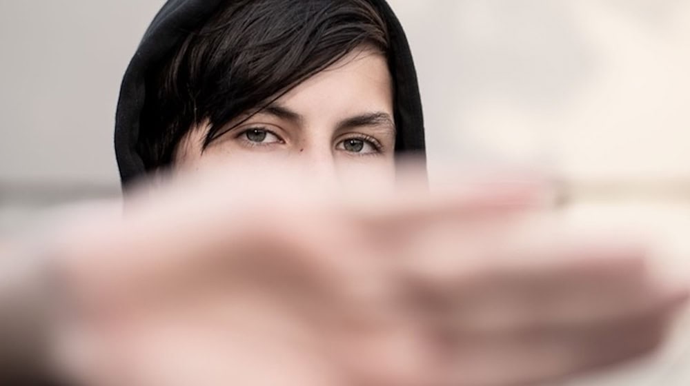 Zwei Jugendliche rauben Kinder in Leipzig aus. Ein 15-Jähriger inhaftiert. Ermittlungen laufen. / Symbolbild: © pixabay.com (Das abgebildete Symbolfoto dient der Veranschaulichung der Thematik, ohne die Aktion direkt darzustellen.) Zwei Jugendliche rauben Kinder in Leipzig aus. Ein 15-Jähriger inhaftiert. Ermittlungen laufen. / Symbolbild: © pixabay.com (Das abgebildete Symbolfoto dient der Veranschaulichung der Thematik, ohne die Aktion direkt darzustellen.)