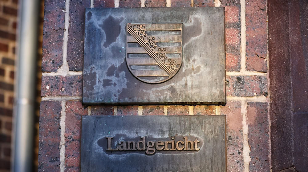 Am Landgericht Chemnitz beginnt am Mittwoch ein Mordprozess. (Symbolbild) / Foto: Jan Woitas/dpa