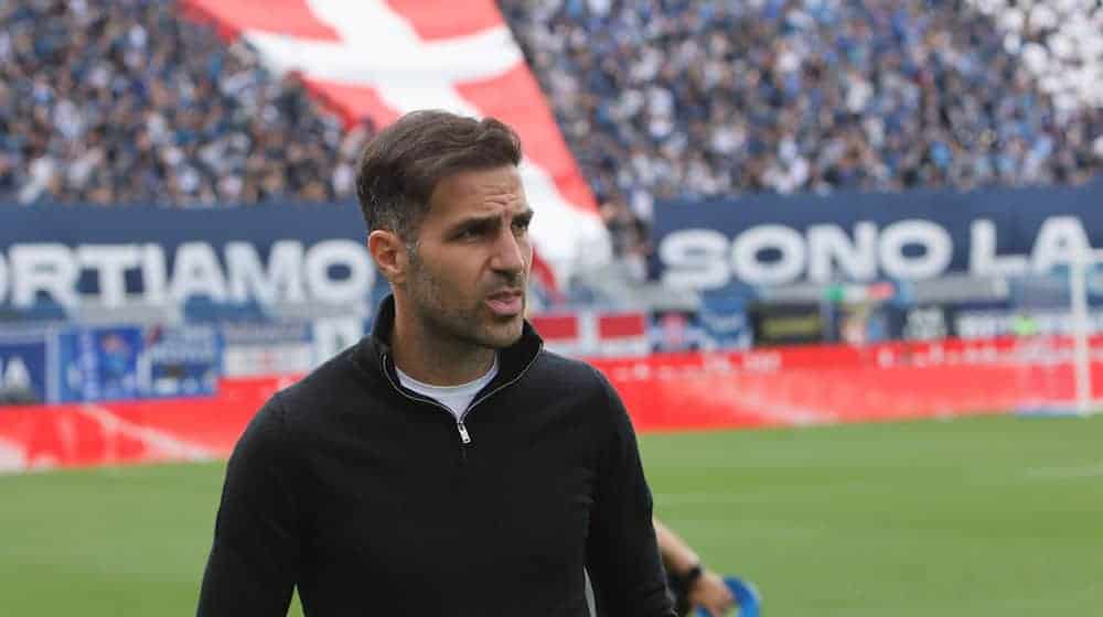 Como-Trainer Cesc Fàbregas ist ein Trainer-Kandidat in der Bundesliga.  / Foto: Antonio Saia/LaPresse via ZUMA Press/dpa