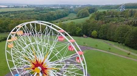 Słónčny krajinowy park dóstanje nowu atrakciju: 65 metrow wysoka dožiwjenska pyramida z wuhladnej platformu a «Skywalk». (Archivbild) / Foto: Sebastian Kahnert/dpa-Zentralbild/dpa