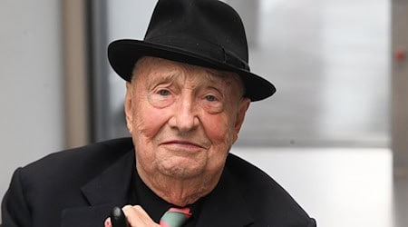 Der Künstler Georg Baselitz im Sommer 2023. (Archivfoto)  / Foto: Felix Hörhager/dpa