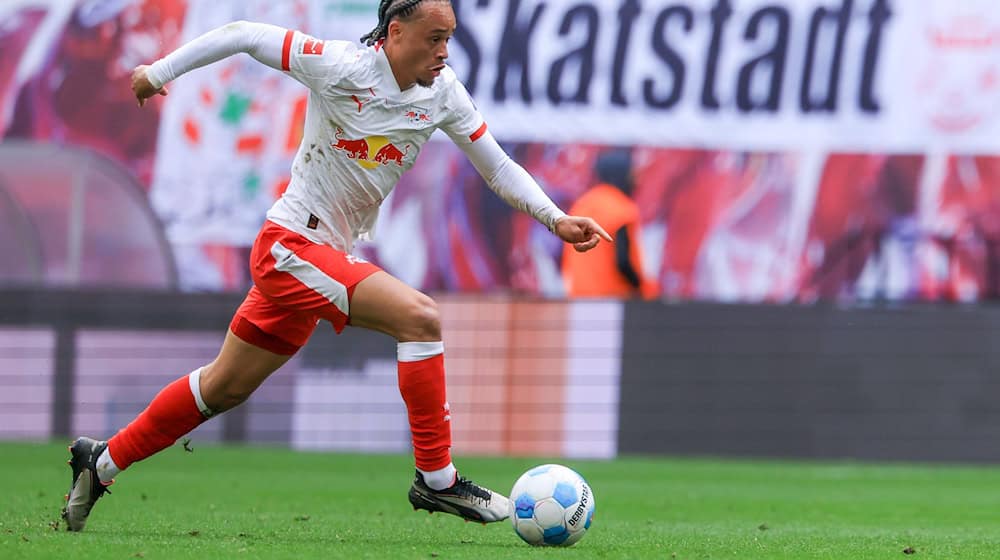 According to a media report, Xavi Simons wants to leave Leipzig. / Photo: Jan Woitas/dpa
