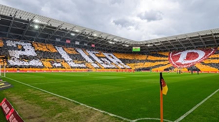 Dynamo Dresden play their first home game against 1 FC Magdeburg / Photo: Robert Michael/dpa