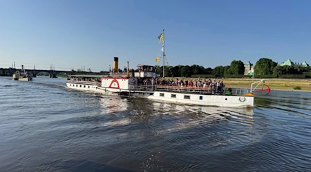 Kaiser Wilhelm auf der Elbe in Dresden. Foto: Weiße Flotte e.V.