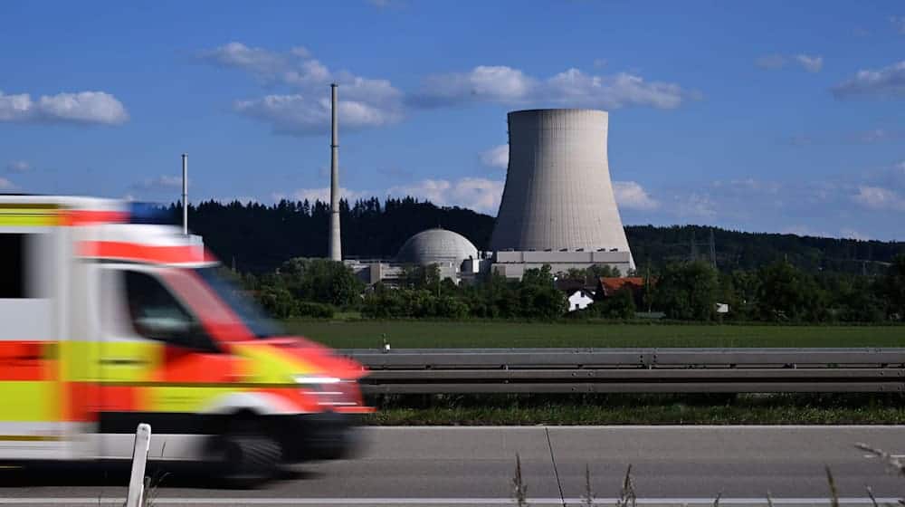Sakski krajny sejm je kontrowersnje wo planach za atomowu milinarnju w Čěskej diskutował. (Symbolbild) / Foto: Felix Hörhager/dpa