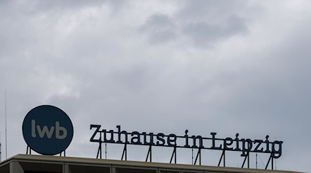 Leipzigs kommunale Wohnungsbaugesellschaft LWB investiert trotz schwieriger Lage weiter in Neubauten und Sanierungen (Archivbild) / Foto: Jan Woitas/dpa