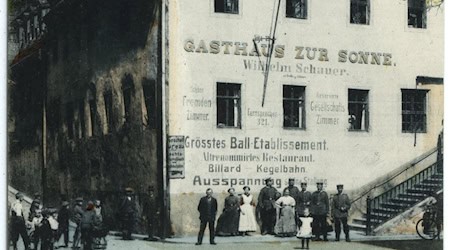 Historische Aufnahme des Gasthofes zur Goldenen Sonne aus dem Jahr 1915, Quelle: Brück&Sohn Kunstverlag