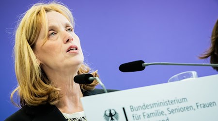 La ministra federal de Familia, Karin Prien, señala que la situación de las guarderías en Alemania varía mucho de una región a otra. (Foto de archivo) / Foto: Christoph Soeder/dpa