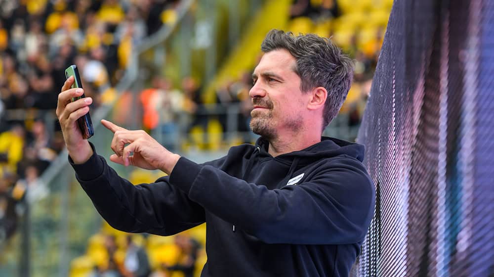 The summer schedule for coach Thomas Stamm and Dynamo Dresden is set. / Photo: Robert Michael/dpa