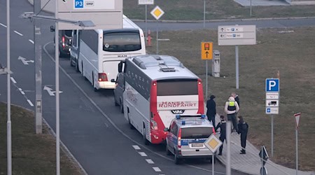 Arrivals of asylum seekers at Saxony's reception center are declining (archive photo) / Photo: Sebastian Willnow/dpa
