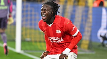 Johan Bakayoko z PSV Eindhoven steji krótko před změnu k RB Lipskej. / Foto: Bernd Thissen/dpa