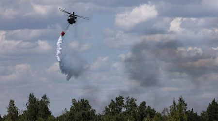Eine Million Liter Wasser hat der CH-53 über dem Brandgebiet abgeworfen.  Foto: Bundeswehr