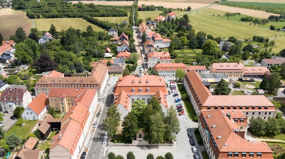 Seit knapp einem Jahr trägt Herrnhut den Welterbe-Titel - zumindest zu einem Viertel. / Foto: Sebastian Kahnert/dpa