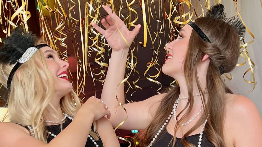 Perfekt im Stil der „Golden Twenties“ präsentierte sich die Spielbank Chemnitz zum 20. Jubiläum. / Foto: Spielbanken Sachsen