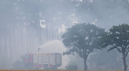 Der Katastrophenalarm in der Gohrischheide wurde aufgehoben.  / Foto: Sebastian Kahnert/dpa