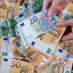 Leipzig will 27,5 Millionen Euro in zwei Jahren einsparen. (Symbolbild) / Foto: Jens Büttner/dpa-Zentralbild/dpa