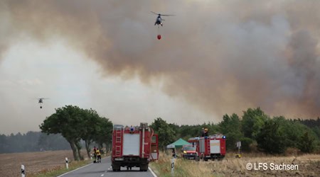 Löschhubschrauber im Einsatz. Foto: LFS Sachsen