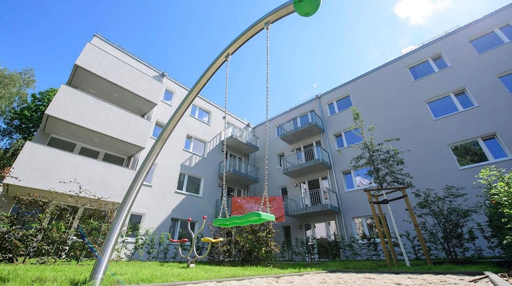 The Left Party in the Saxon state parliament is calling for more money for social housing. (Symbolic image) / Photo: Robert Michael/dpa-Zentralbild/dpa