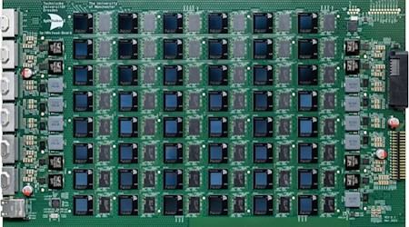 Dresdner Start-up-Unternehmen Spinncloud hat von der Universität Leipzig einen Großauftrag für seine KI-Chips erhalten. (Foto: SpinnCloud, Website)