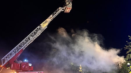 Die Großenhainer Feuerwehr in er Nacht zum Sonntag im Großeinsatz. Foto: Feuerwehr Großenhain