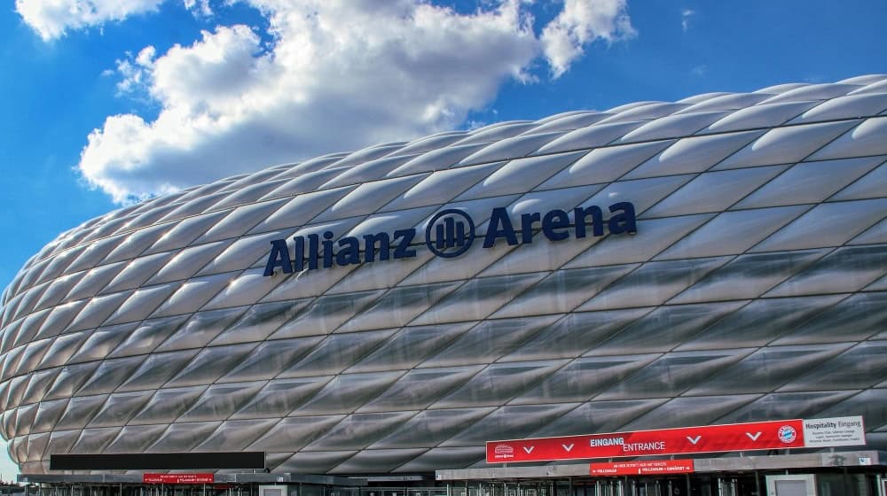 Die Allianz Arena in München ist Schauplatz des Bundesliga-Eröffnungsspiels 2025/26. / Foto: Alexander Fox PlaNet Fox auf Pixabay.com