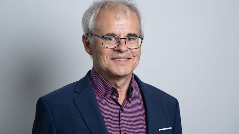 Andreas Uhlig ma Drježdźanski měšćanski zwjazk BSW wjesć. (Archivbild) / Foto: Sebastian Kahnert/dpa