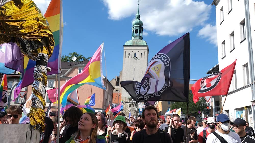 Supporters also met opponents at Christopher Street Day in Bautzen last year. (Archive photo) / Photo: Sebastian Willnow/dpa