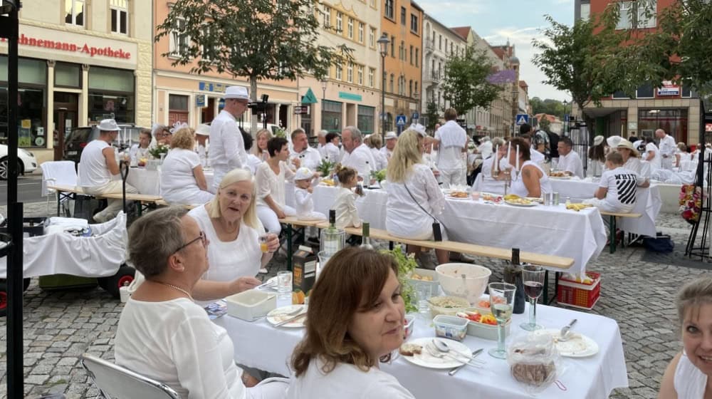 Dinner in Weiß in Meißen. Foto: Stadtverwaltung 