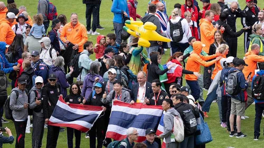 Mit einer Zeremonie im Dresdner Heinz-Steyer-Stadion sind die World Transplant Games für Sportler mit einem Spenderorgan zu Ende gegangen. / Foto: Sebastian Kahnert/dpa