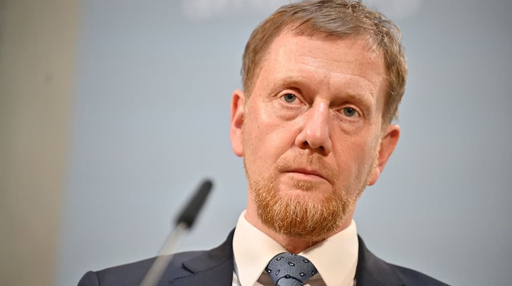 Kretschmer unterstützt den Israel-Kurs von Bundeskanzler Merz. / Foto: Sebastian Gollnow/dpa