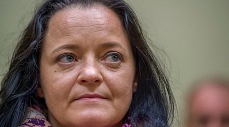 Ist nun Teil eines Neonazi-Aussteigerprogramms: die verurteilte NSU-Terroristin Beate Zschäpe. (Archivbild) / Foto: Peter Kneffel/dpa-Pool/dpa