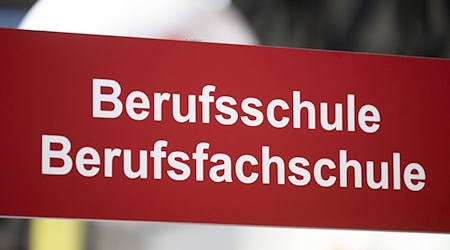 Saxony evaluates its network of vocational schools (symbolic image). / Photo: Sebastian Kahnert/dpa