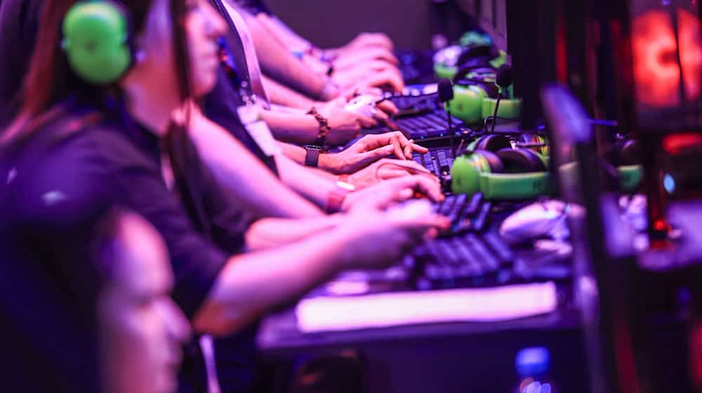 Auch Entwickler-Teams und Unternehmen aus Sachsen präsentieren sich auf der Computerspielemesse Gamescom in Köln (Archivbild) / Foto: Oliver Berg/dpa