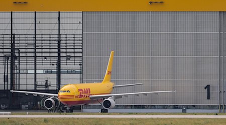 Tarifowe dojednanje: Wjace pjenjez za přistajenych při DHL Hub Lipsk (archiwny wobraz). / Foto: Jan Woitas/dpa