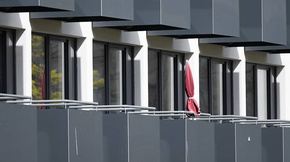 Sachsen kann von zusätzlichen Bundesgeldern für den sozialen Wohnungsbau profitieren.(Symbolbild) / Foto: Sebastian Kahnert/dpa