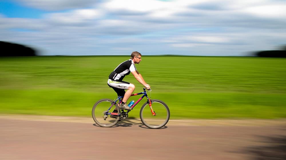 Symbolbild Radfahrer / pixabay ClickerHappy