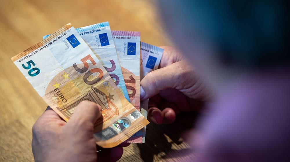 Zusatz- und Sonderversorgung für Rentner im Osten kosten die östlichen Bundesländer immer noch Milliardenbeträge. (Symbolbild) / Foto: Lino Mirgeler/dpa