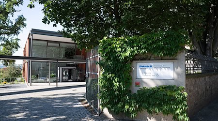 Der Staat sollte nach Ansicht der Diakonie die Wohlfahrtspflege mehr als Partner begreifen. (Archivbild) / Foto: Sebastian Kahnert/dpa