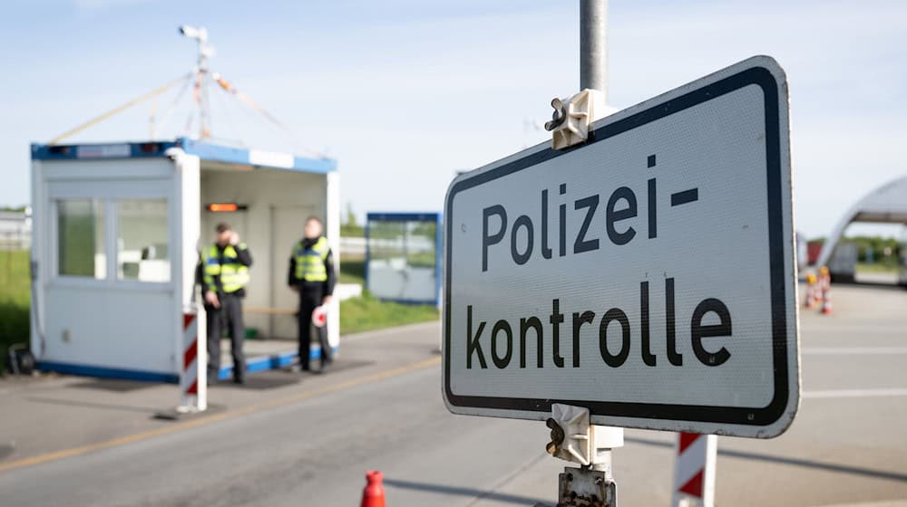 Nicht beglichene Geldstrafen sind dem Ehepaar nun zum Verhängnis geworden. (Archivbild) / Foto: Sebastian Kahnert/dpa