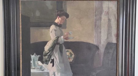 Frau mit Tasse von Heinrich Zschille (Ausschnitt). Foto: Städtische Museen Großenhain