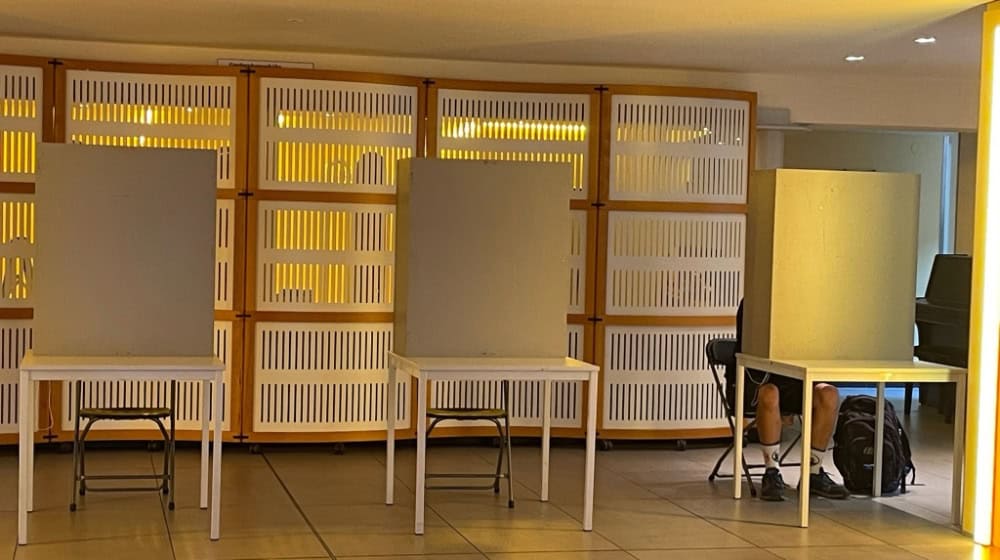 Im Wahllokal 1. Foto: Mallek