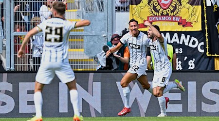 Scored twice against Dresden: Elversberg's Younes Ebnoutalib / Photo: Uwe Anspach/dpa