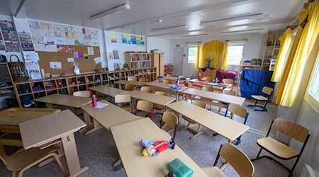 Angesichts sinkender Schülerzahlen müssen freie Schulen stärker als bisher werben. / Foto: Robert Michael/dpa